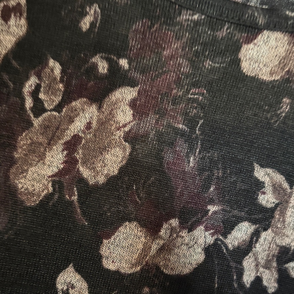 EUC Cato Chic Floral Women's Blouse in Black and Pink with Velvet Details - Picture 6 of 7